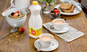 Trying Arla B.O.B Milk